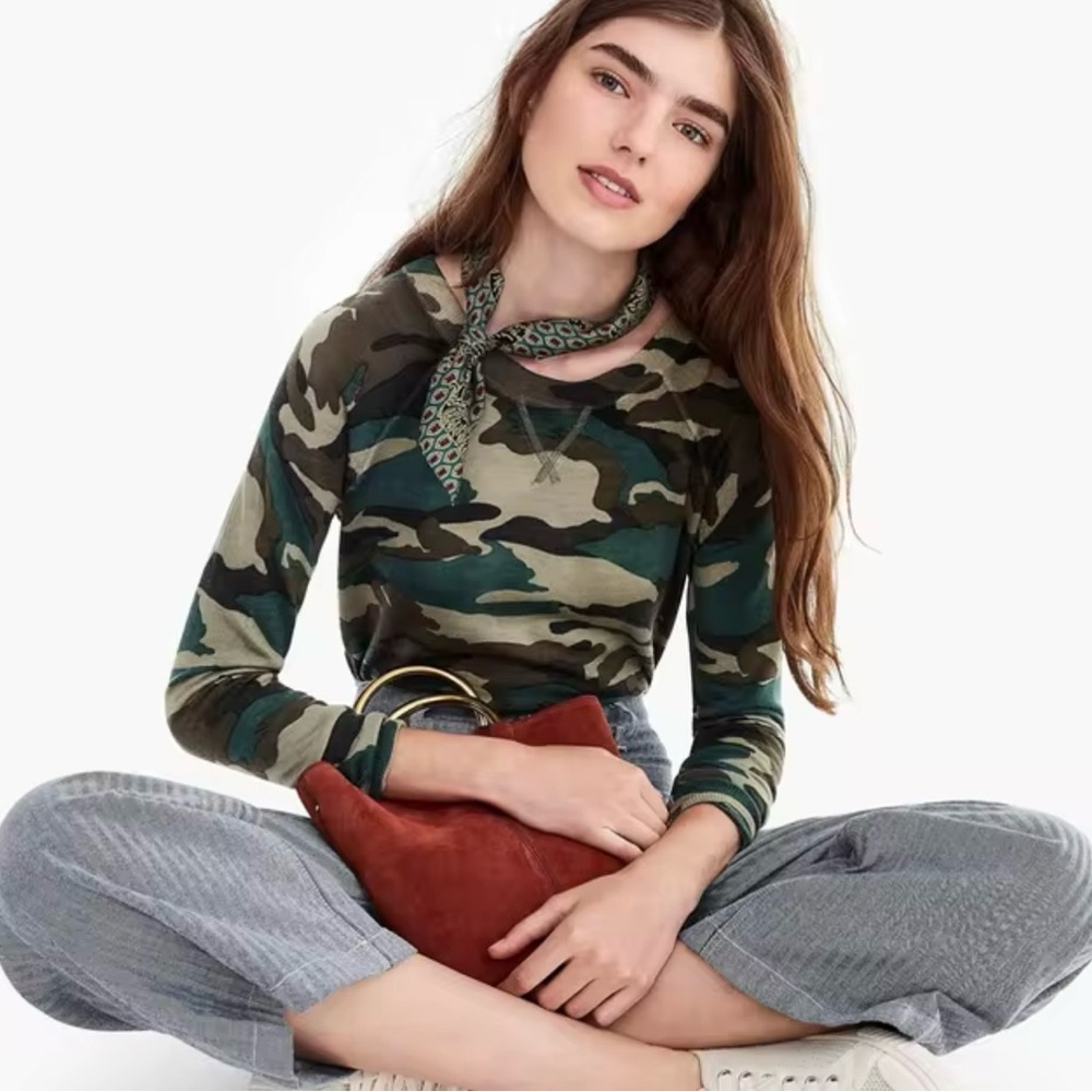 J. Crew Merino Wool Crew Neck Light Sweater in Green Brown Camo Sz. Medium